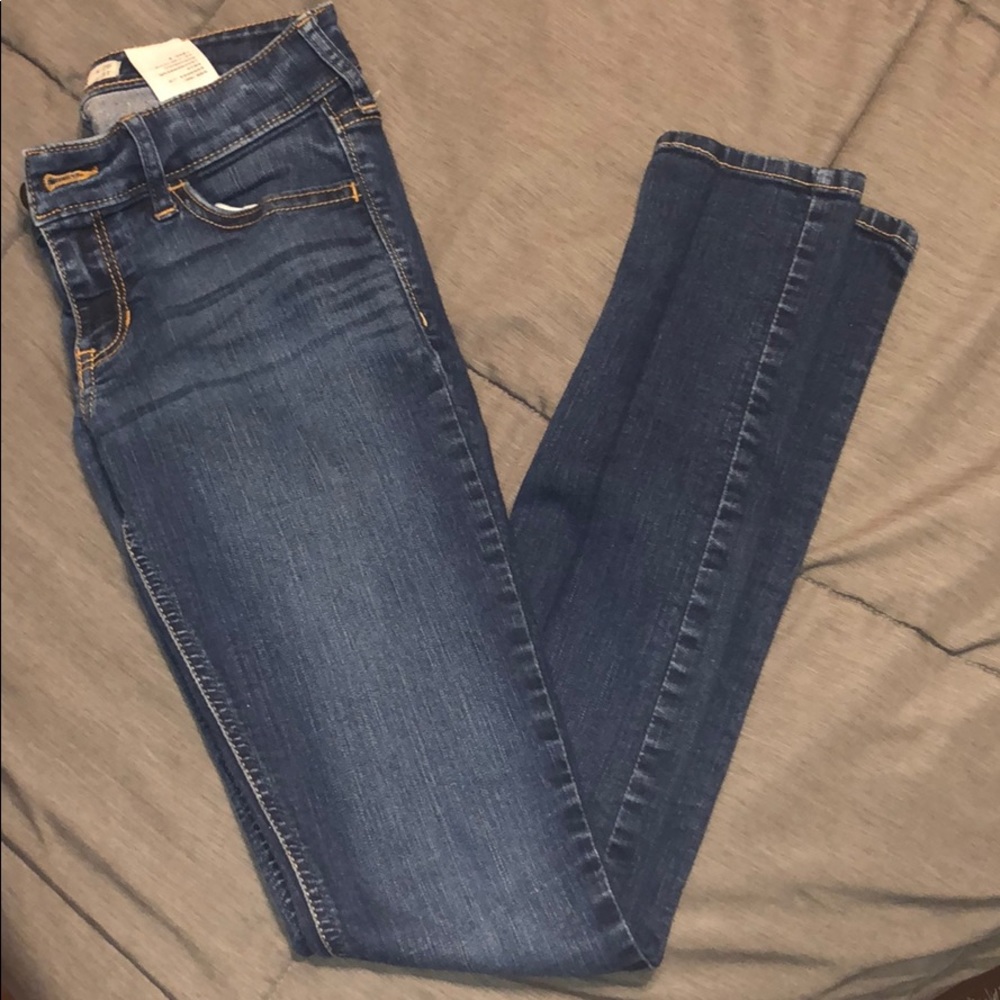 Hollister jeans